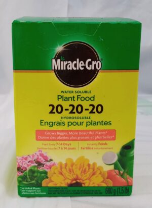 Engrais Hydrosoluble 20-20-20 680 g / Water Soluble Plant Food 20-20-20 680 g - Pépinière