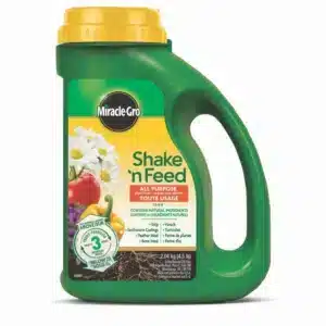 Miracle Gro / 12-4-8 All Purpose Fertilizer / Shake ‘n Feed - Pépinière