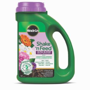 Miracle Gro / 10-18-9 Ultra Flowering Plant Fertilizer / Shake ‘n Feed - Pépinière